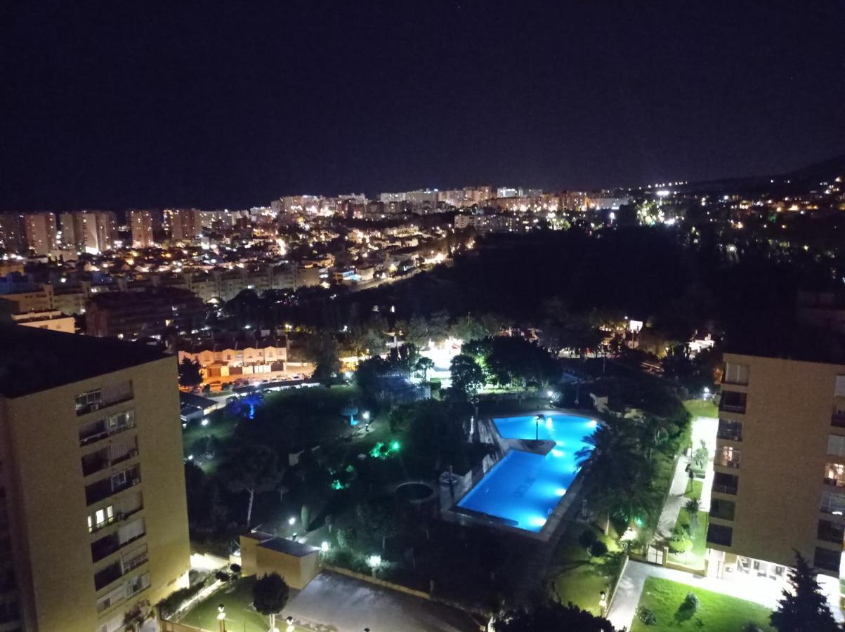 Estudio en la colina zona playamar Torremolinos Exterior foto